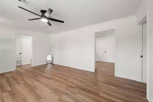 206 E Ave G, Valley Mills, TX 76689 - Photo 18