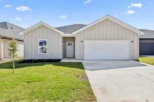 217 Lead Creek Dr, Fort Worth, TX 76131 - Photo 1