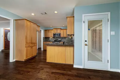 6505 Parkway Avenue, North Richland Hills, TX 76182 - Photo 10