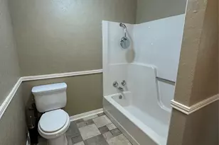 112 N 34th St, Corsicana, TX 75110 - Photo 16