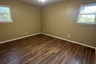 112 N 34th St, Corsicana, TX 75110 - Photo 14