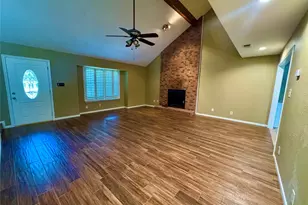 112 N 34th St, Corsicana, TX 75110 - Photo 4