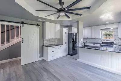 768 Elmwood Drive, Woodway, TX 76712 - Photo 4