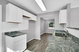 3450 Silverhill Dr, Dallas, TX 75241 - Photo 10