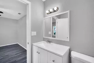 3450 Silverhill Dr, Dallas, TX 75241 - Photo 16