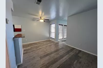 3125 Sondra Drive #301, Fort Worth, TX 76107 - Photo 6