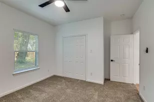 1727 Pear, Dallas, TX 75215 - Photo 10