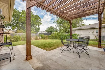 4762 N Colony Boulevard, The Colony, TX 75056 - Photo 6