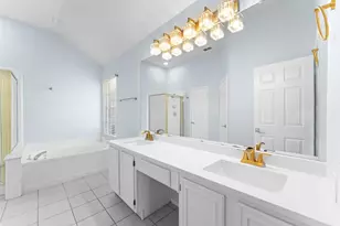 6903 Hawaii Ln, Arlington, TX 76016 - Photo 20