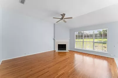 6903 Hawaii Lane, Arlington, TX 76016 - Photo 6