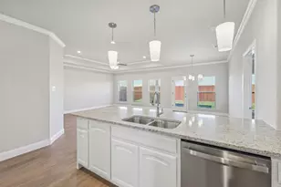 1033 Nighthawk Trl, Alvarado, TX 76009 - Photo 14