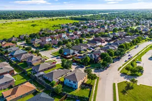 4600 Leslie Ln, Balch Springs, TX 75180 - Photo 6