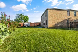 4600 Leslie Ln, Balch Springs, TX 75180 - Photo 34