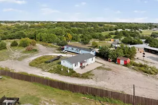 17607 Soman Circle, Nevada, TX 75173 - Photo 14