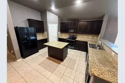 409 Haddington Street, Fort Worth, TX 76036 - Photo 6