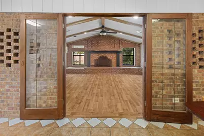 2365 Crescent Drive, Paris, TX 75460 - Photo 1