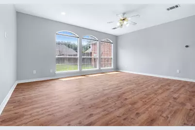 1404 Honey Locust Drive, Plano, TX 75023 - Photo 14