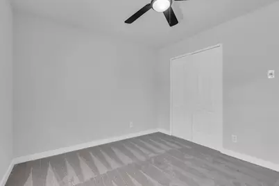 710 Country Lane, Grand Prairie, TX 75052 - Photo 24