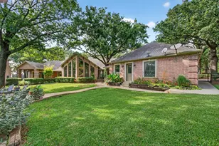 215 Hiland Acres Cir, Pottsboro, TX 75076 - Photo 4
