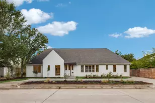 11131 Hillcrest Rd, Dallas, TX 75230 - Photo 2