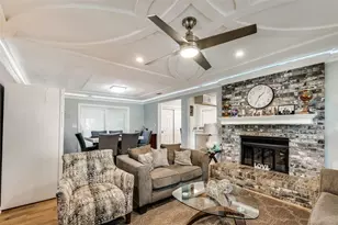 407 E Oakdale St, Keene, TX 76059 - Photo 4