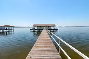 4115 Crescent Dr, Granbury, TX 76049 - Photo 38