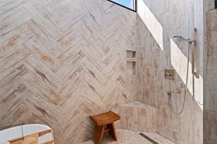 4115 Crescent Dr, Granbury, TX 76049 - Photo 24