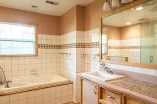 319 Spruce St, Van, TX 75790 - Photo 12