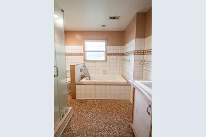 319 Spruce Street, Van, TX 75790 - Photo 14