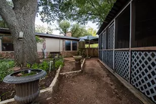 319 Spruce St, Van, TX 75790 - Photo 28