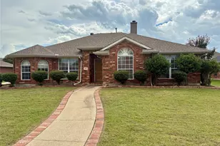452 Parkshire Dr, Murphy, TX 75094 - Photo 1