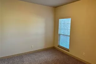 6913 Jack Finney Blvd, Greenville, TX 75402 - Photo 10