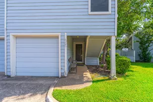 9200 Rodeo Dr, Irving, TX 75063 - Photo 2