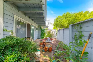 9200 Rodeo Dr, Irving, TX 75063 - Photo 24