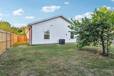 2714 Silkwood Street, Dallas, TX 75215 - Photo 36