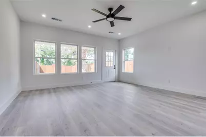 3413 Wendelkin Street, Dallas, TX 75215 - Photo 10