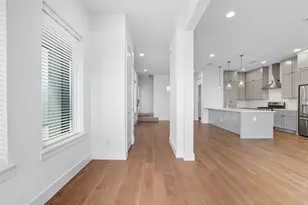 2312 Scenic Bluff Dr, Fort Worth, TX 76111 - Photo 6