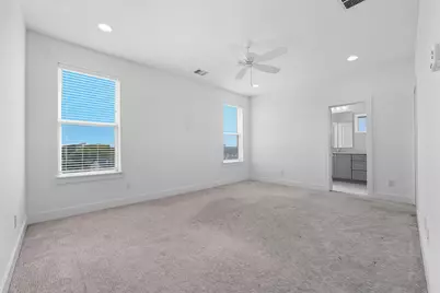 2312 Scenic Bluff Drive, Fort Worth, TX 76111 - Photo 28