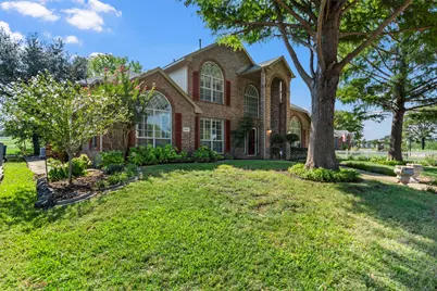 5702 Antioch Drive, Rowlett, TX 75089 - Photo 1
