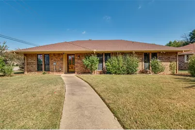 103 Meadowcreek Drive, Duncanville, TX 75137 - Photo 1