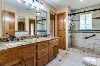 103 Meadowcreek Drive, Duncanville, TX 75137 - Photo 20