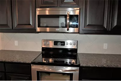 142 Barrington Lane, Lewisville, TX 75067 - Photo 18