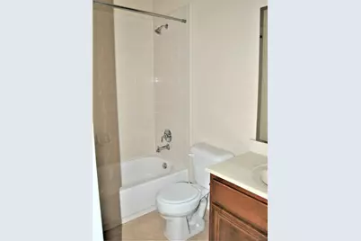 142 Barrington Lane, Lewisville, TX 75067 - Photo 10