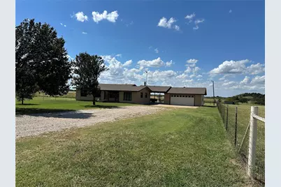 6551 Crooked Creek Road, Bowie, TX 76230 - Photo 4