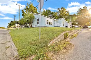 401 E Morton St, Denison, TX 75021 - Photo 2