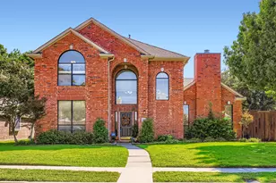 2332 Compton Dr, Plano, TX 75025 - Photo 2