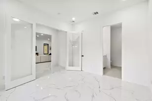 10434 Vinemont St, Dallas, TX 75218 - Photo 18