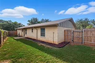 217 English Ct, Springtown, TX 76082 - Photo 22