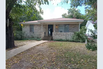 505 NW 16th Street, Grand Prairie, TX 75050 - Photo 1