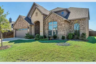 140 Crockett Drive, Waxahachie, TX 75165 - Photo 1